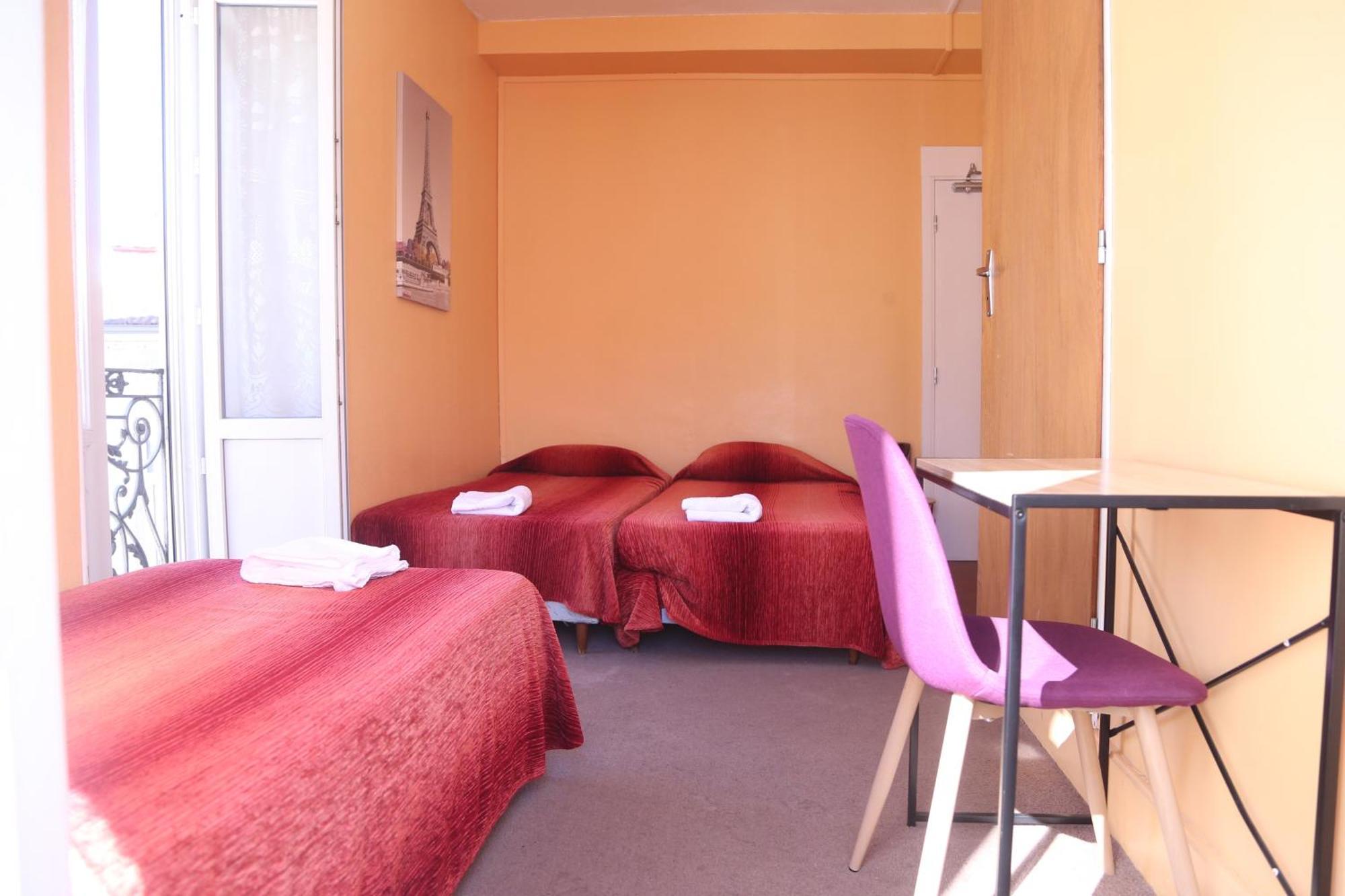 Hôtel Le Parisien Lourdes Exterior foto